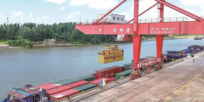 南阳至十堰到上海集装箱水运航路启用